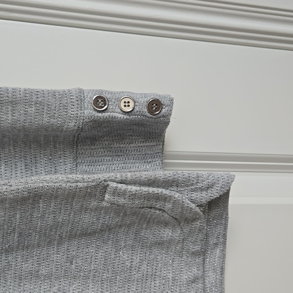 Talbots gray long sleeve with button details - Picture 4 of 8